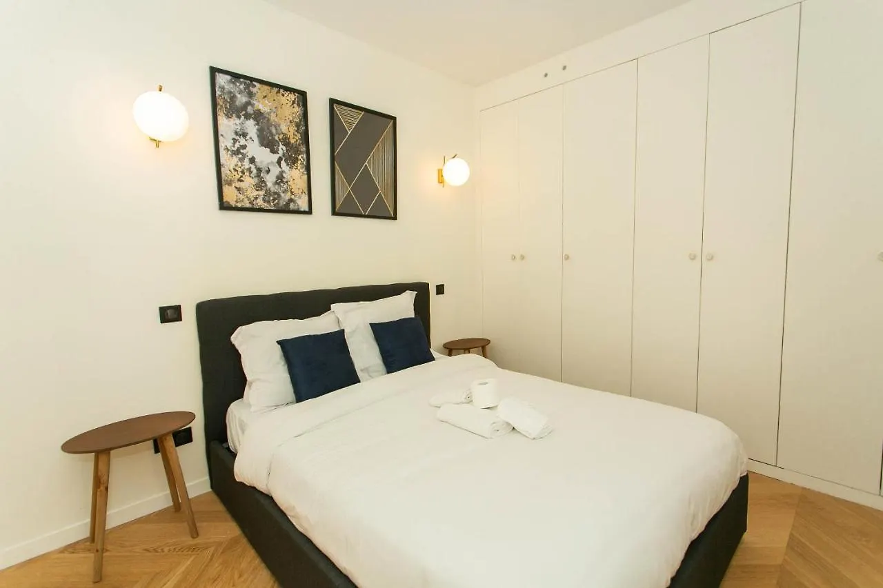 St Lazare & Madeleine - City Apartment Paris